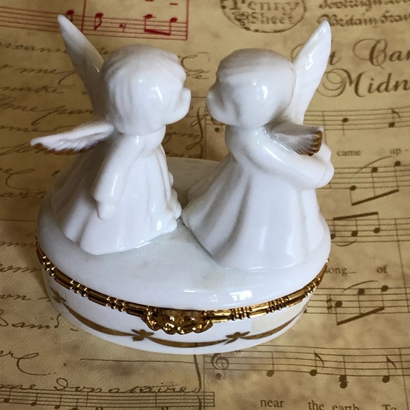 90's Lefton China Angels Trinket Box - Lefton Collectible - Angel Figurine - Picture 6 of 12